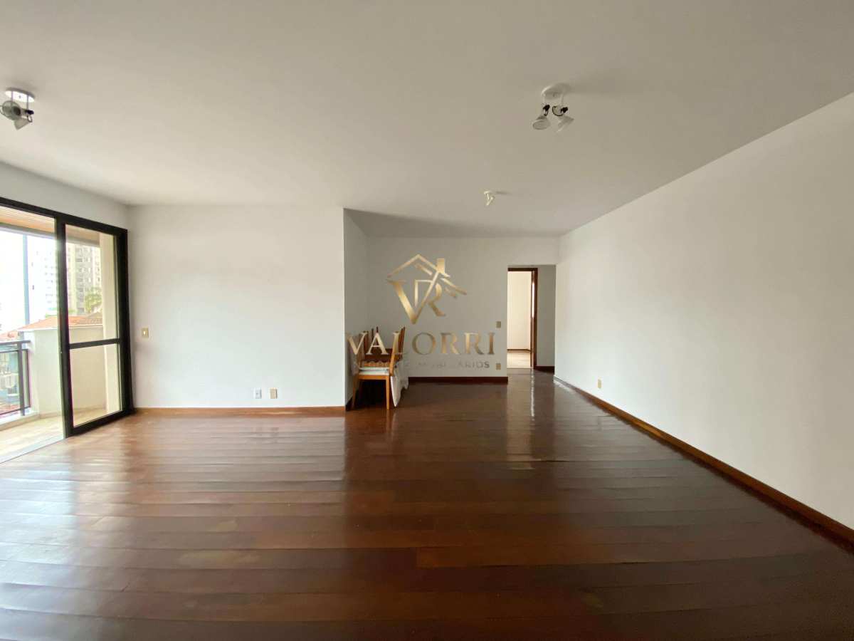 Apartamento à venda em Florianópolis, Centro, com 4 quartos, 140,38m²